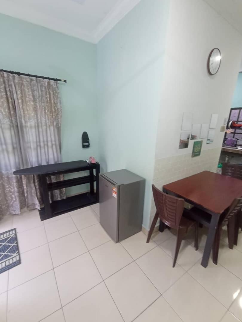 Homestay Sri Ladang Куала-Тренгану Экстерьер фото
